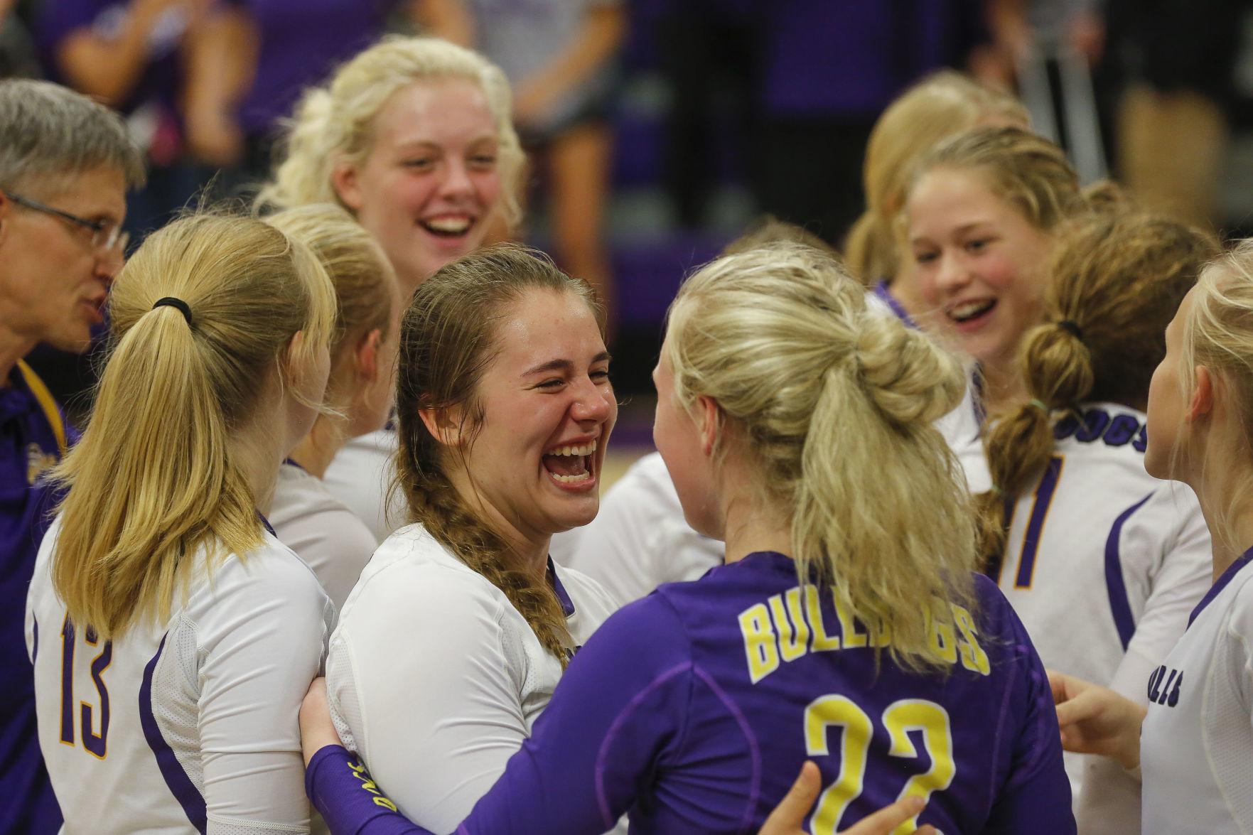 VBall Lake Mills vs. Forest City 19
